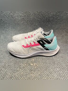 Nike Air Zoom Pegasus 38 Running Shoes Size 12 Men’s